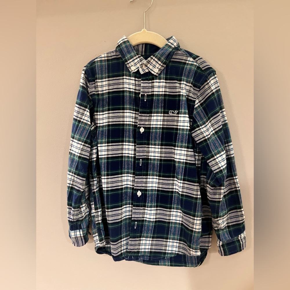 Vineyard Vines / Boys / Size 6 / Button down shirt